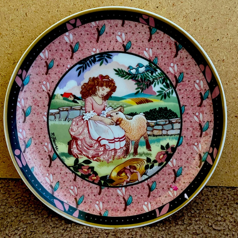 Vintage Mary has a little lamb plate
